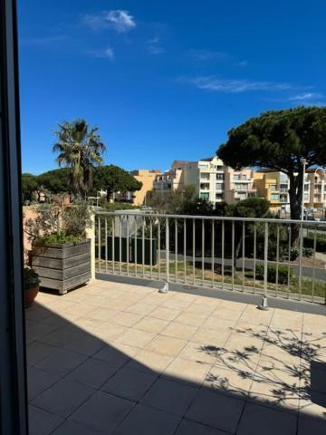 La Terrasse De Gruissan Apartment Bagian luar foto